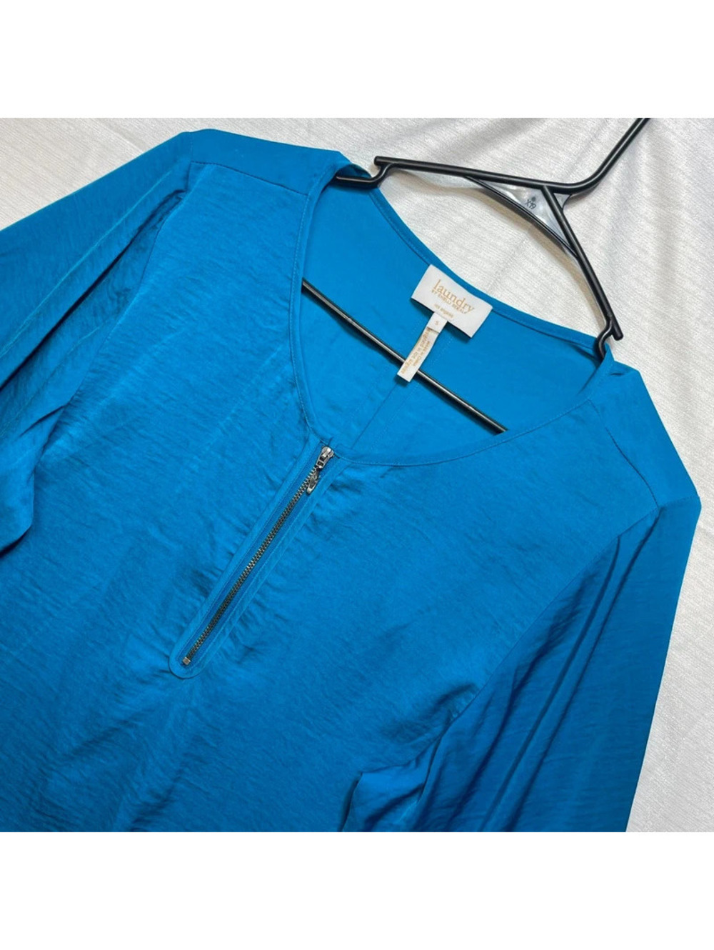 Laundry by Shelli Segal Blue Long Sleeve Blouse with Front Zipper Size Small
